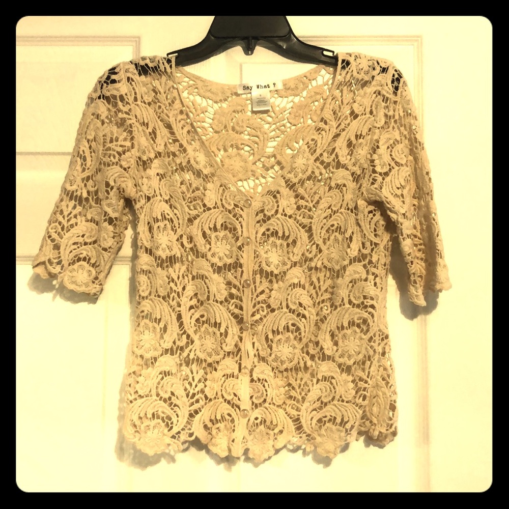 Beautiful Tan Colored 3/4 Sleeve Top